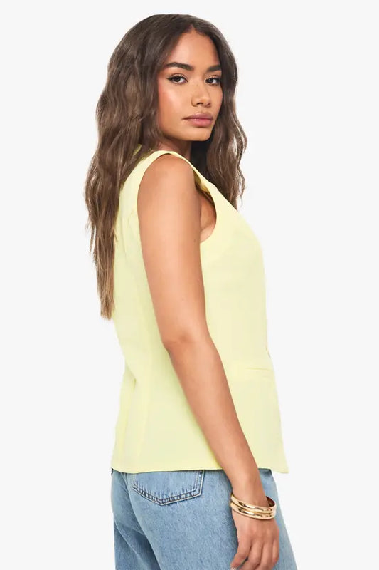boohoo Gold Button Tailored Waistcoat