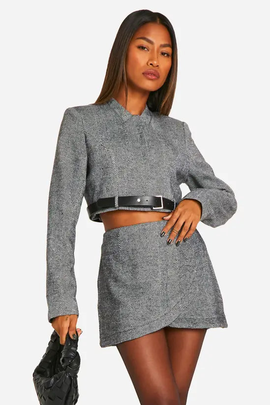 boohoo Herringbone Belt Detail Cropped Blazer
