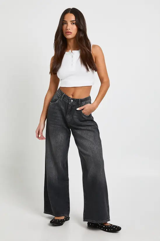 boohoo Petite Basics Mid Waist Boyfriend Jean