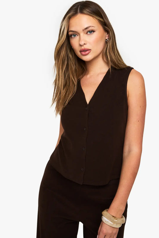 boohoo Brushed Micro Rib V Neck Button Through Waistcoat
