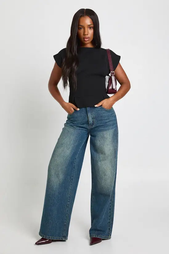 boohoo Crepe Sleeveless Cinched Waist Top