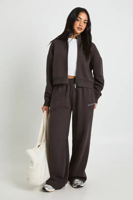 boohoo Ath Collective Embroidered Funnel Neck Tracksuit