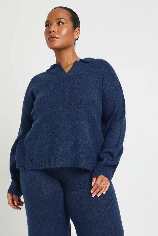 boohoo Plus Collar Knitted Top
