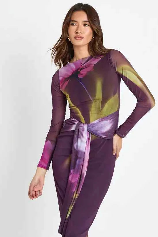 boohoo Knot Detail Long Sleeve Maxi Dress