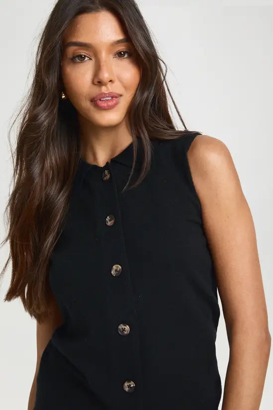Boohoo Collared Knitted Waistcoat and Knitted Short Set