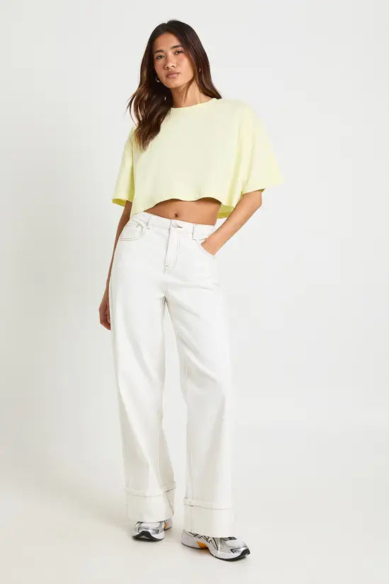 boohoo Basic Oversized Boxy Crop T-Shirt