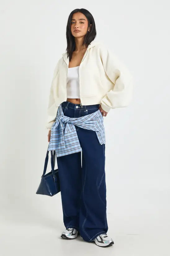 boohoo Petite Boxy Balloon Sleeve Oversized Zip Through Hoodie