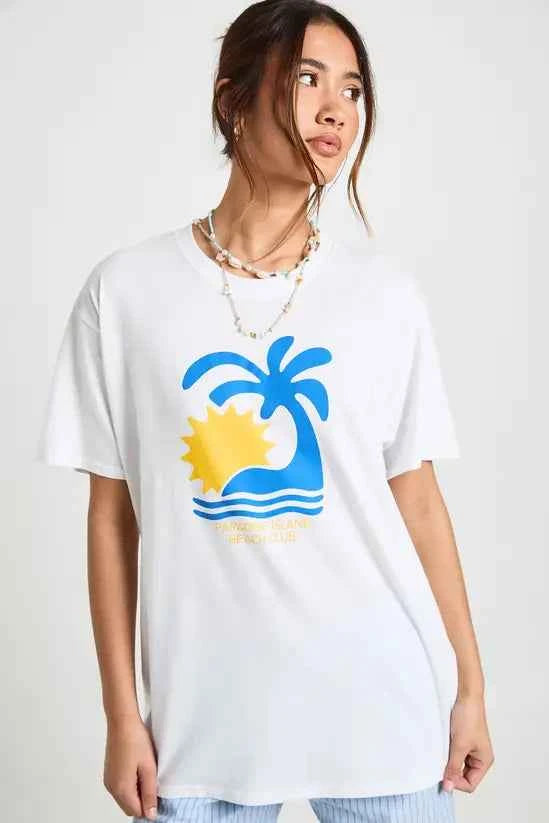 boohoo Paradise Island Beach Club Graphic Oversized Tshirt