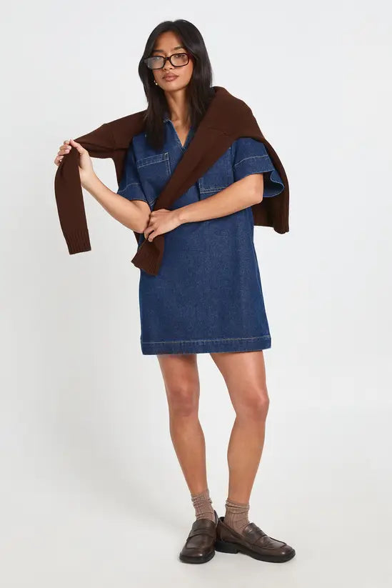 boohoo Petite Boxy Short Sleeve Denim Dress
