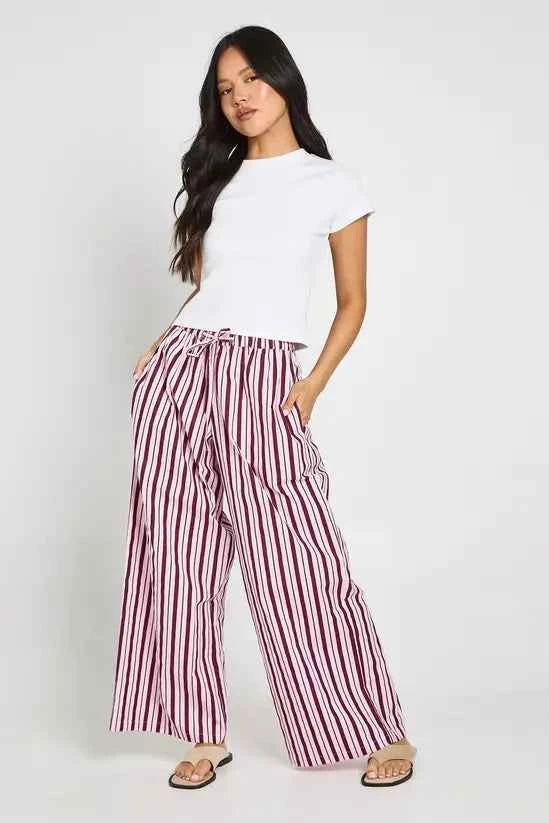 boohoo Petite Basic Rib Short Sleeve Fitted Top