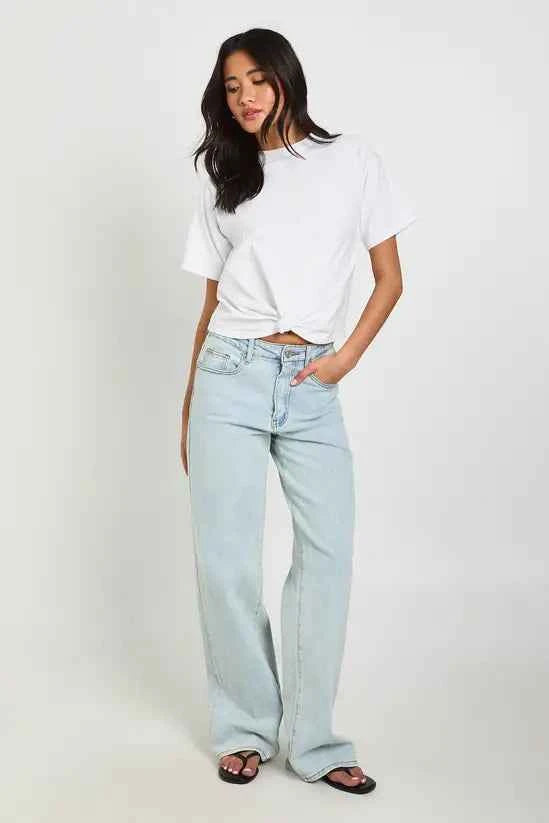 boohoo Shoulder Pad Knot Hem T-Shirt