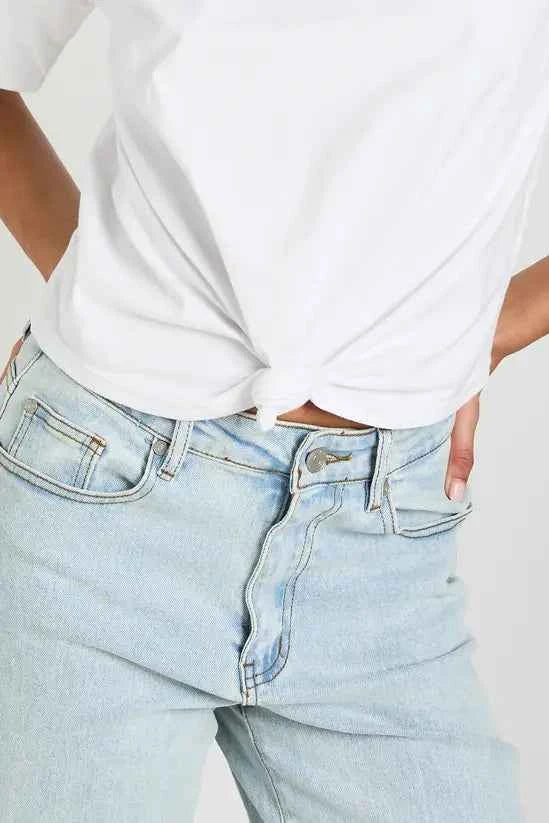 boohoo Shoulder Pad Knot Hem T-Shirt