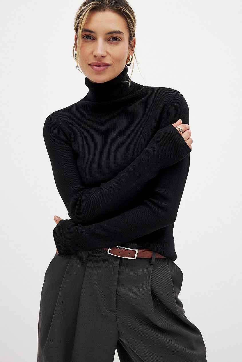 Long Sleeve Turtleneck Ribbed Knitted Top