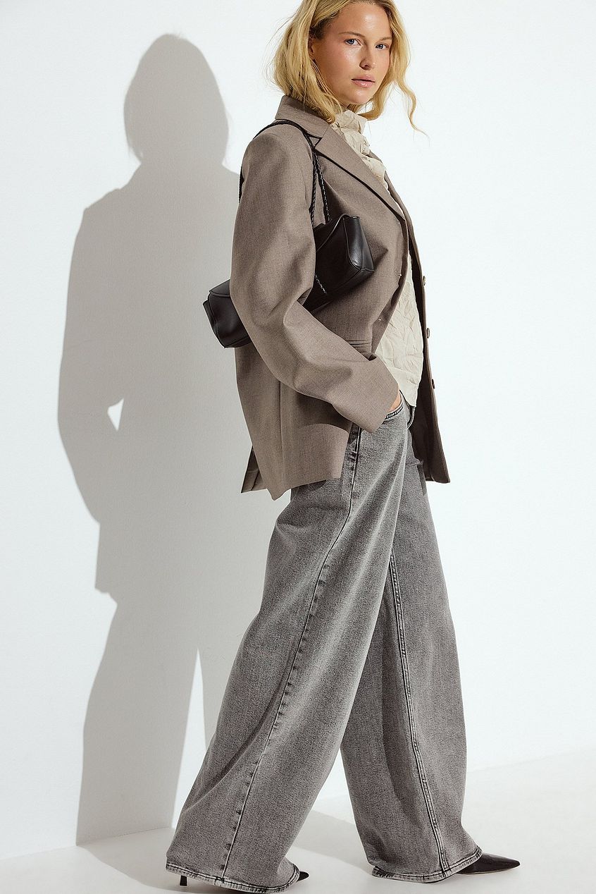 Na-kd Low Waist Wide Leg Jeans with Seam Details