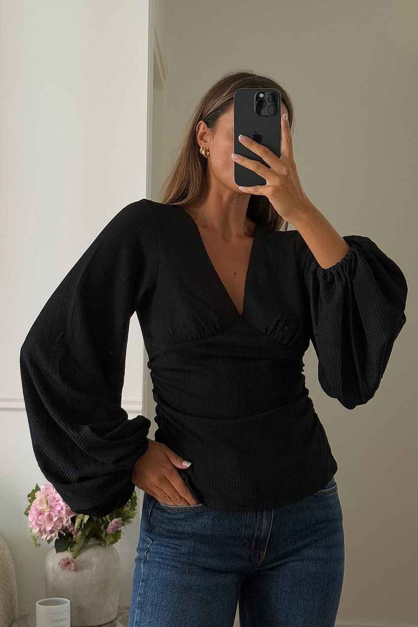 Na-kd Volume Sleeve Blouse