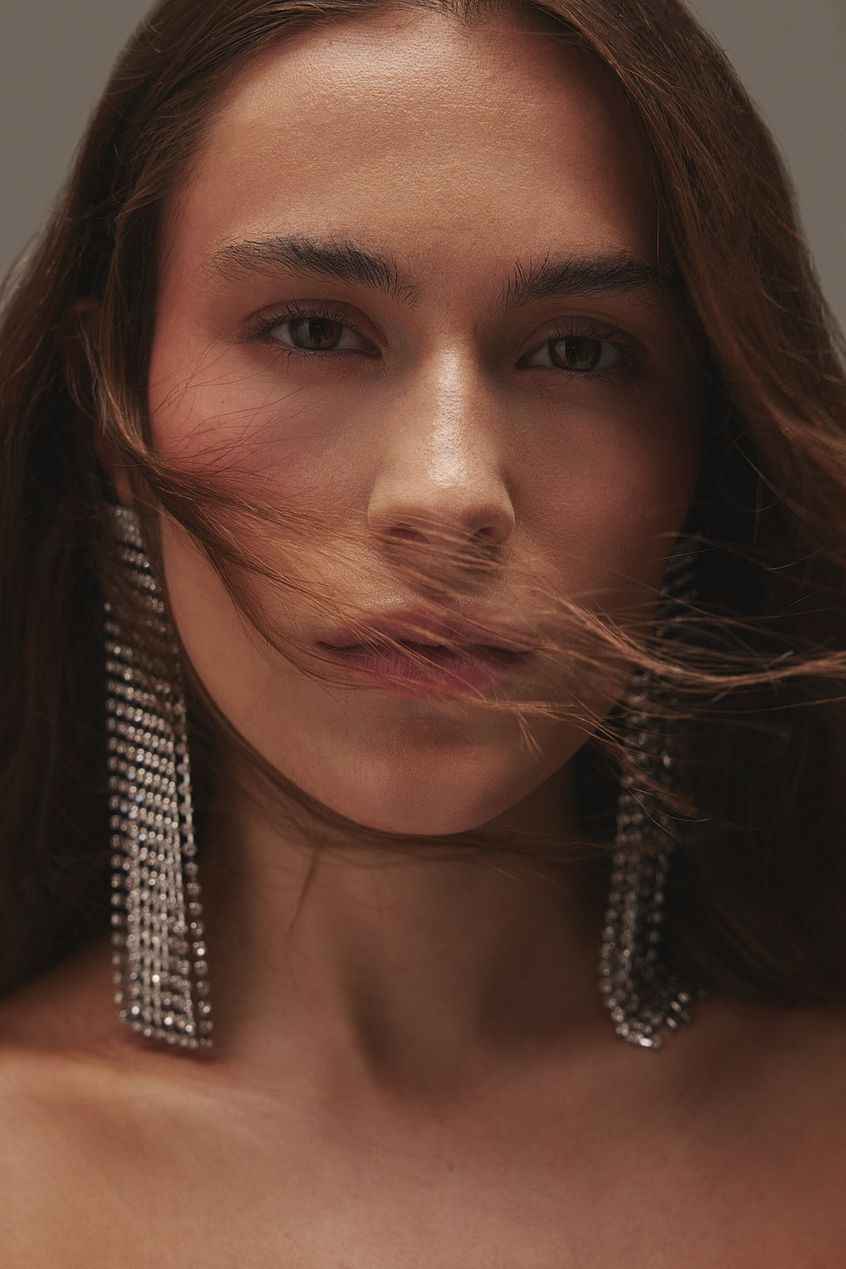 Na-kd Rhinestones Earrings