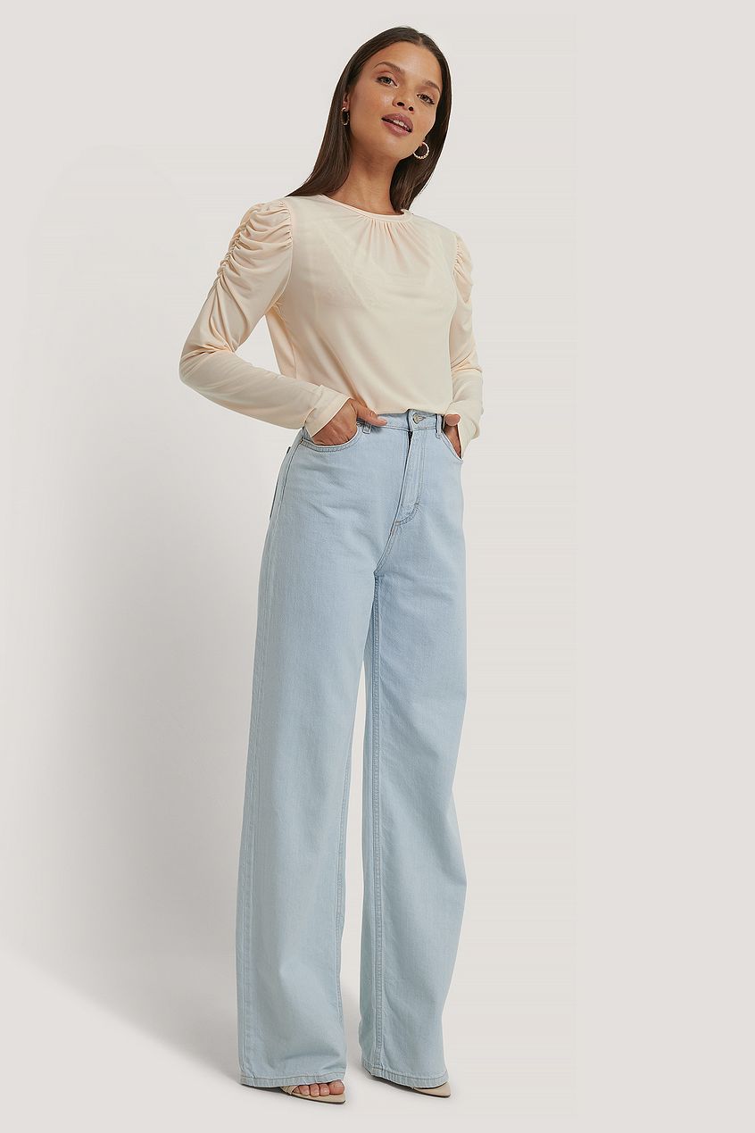 Long Sleeve Gathered shoulder top