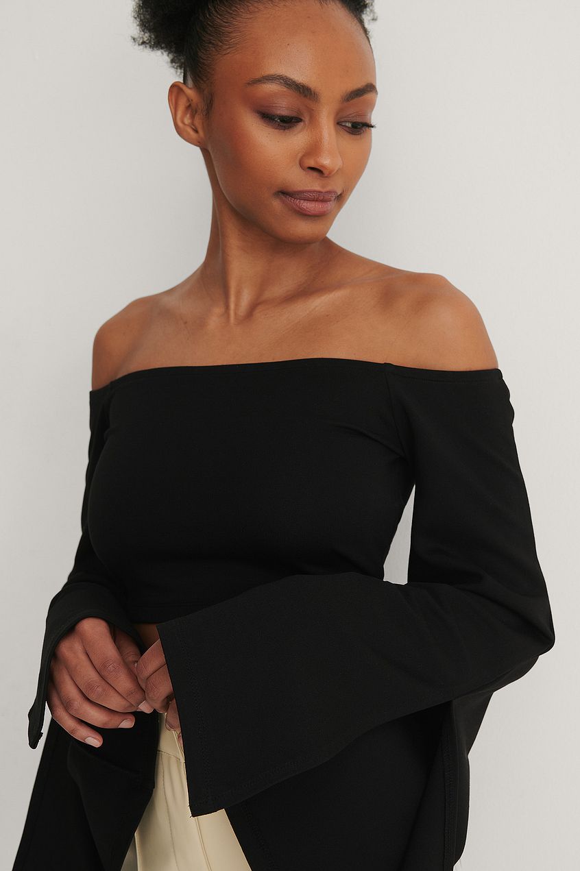 Off Shoulder top black