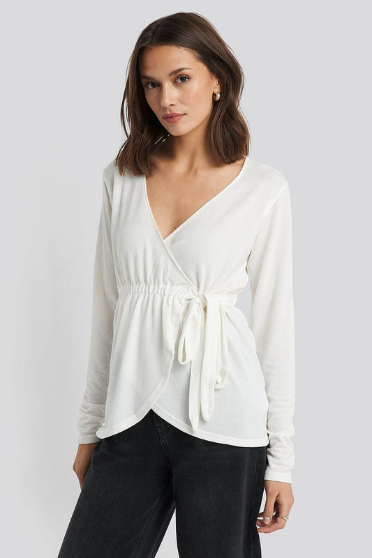 Overlap Light Knitted Sweater