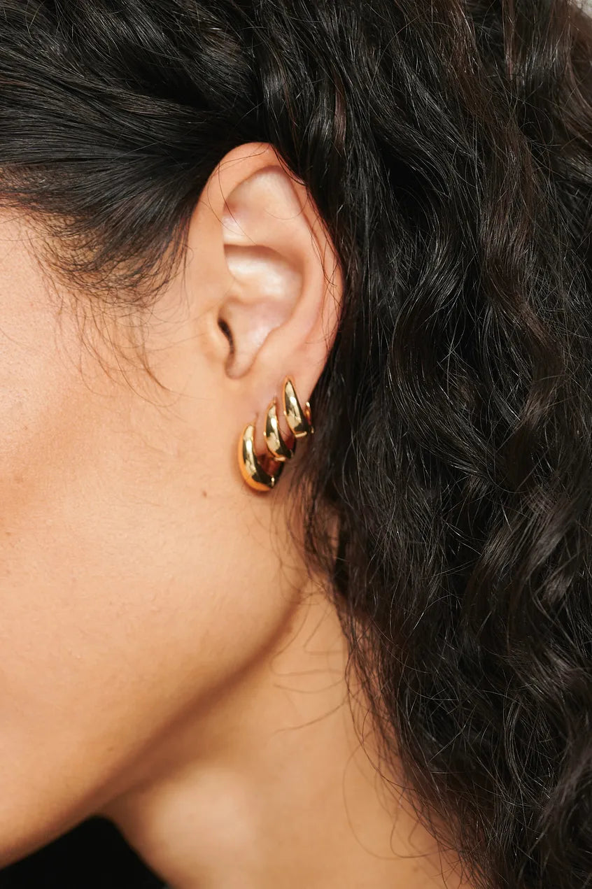 Short Hoop Earrings (2-pack) Gold