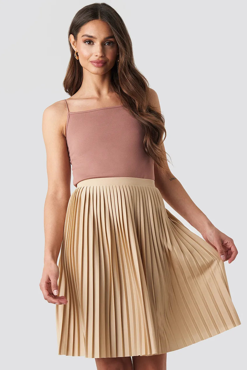 Short Pleated Skirt