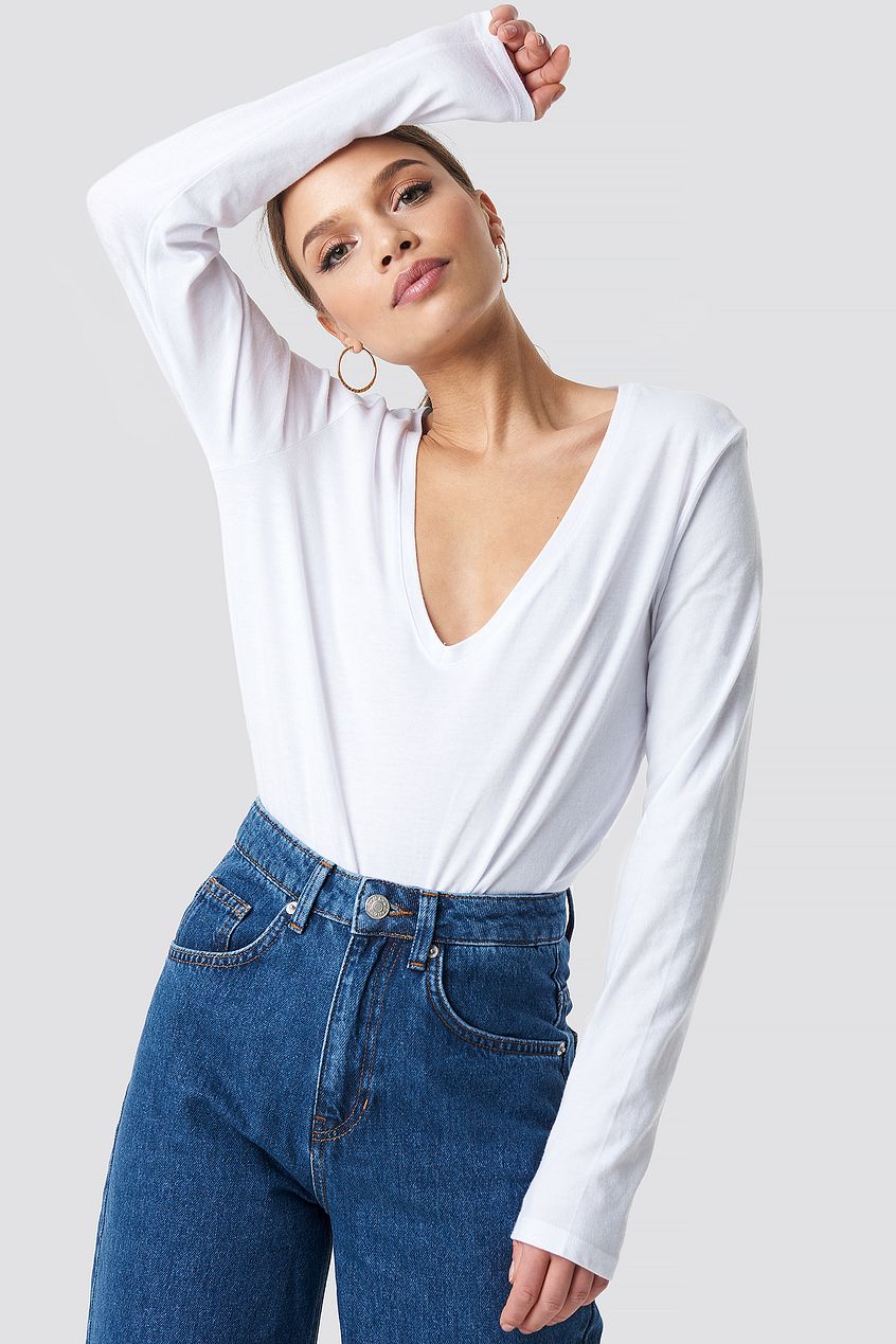 V-neck Long Sleeve Top