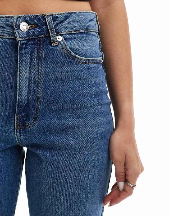 New Look Beverley mom jeans in blue