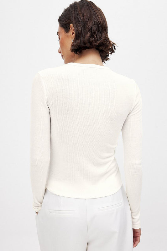 Ribbed Long Sleeved Round Neck Top