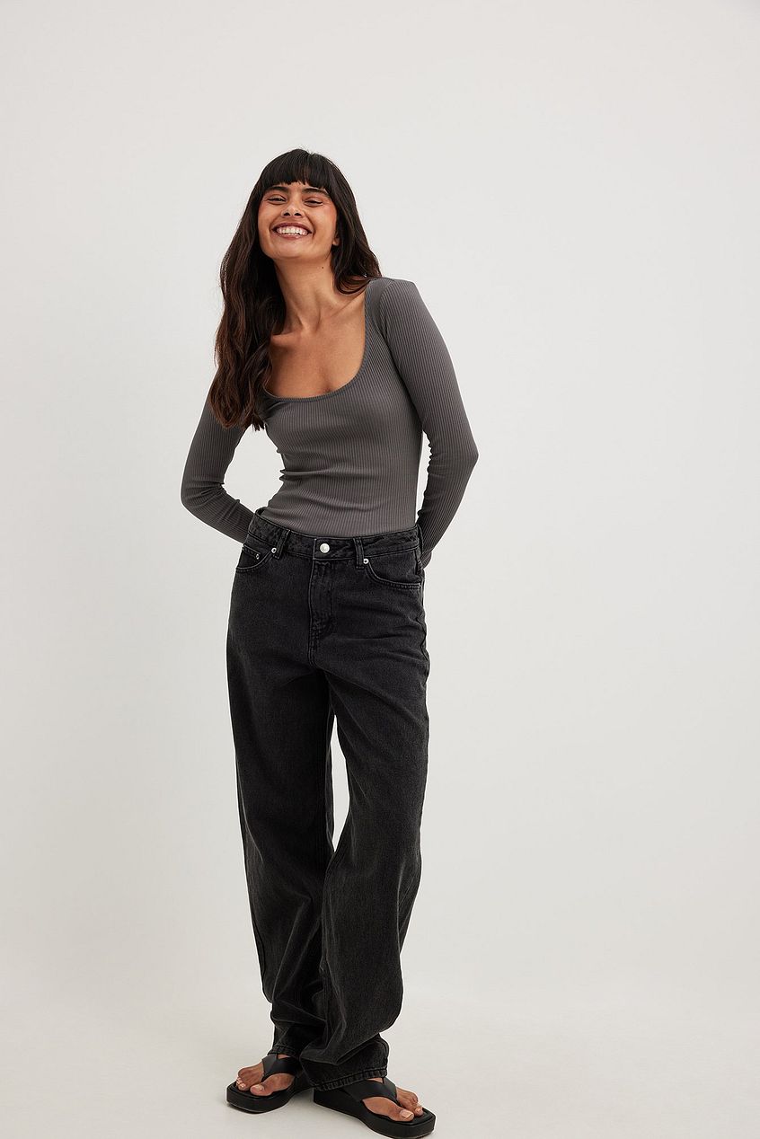 Scoop Neck Ribbed Top