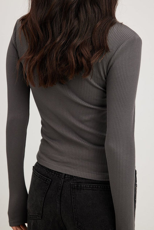 Scoop Neck Ribbed Top