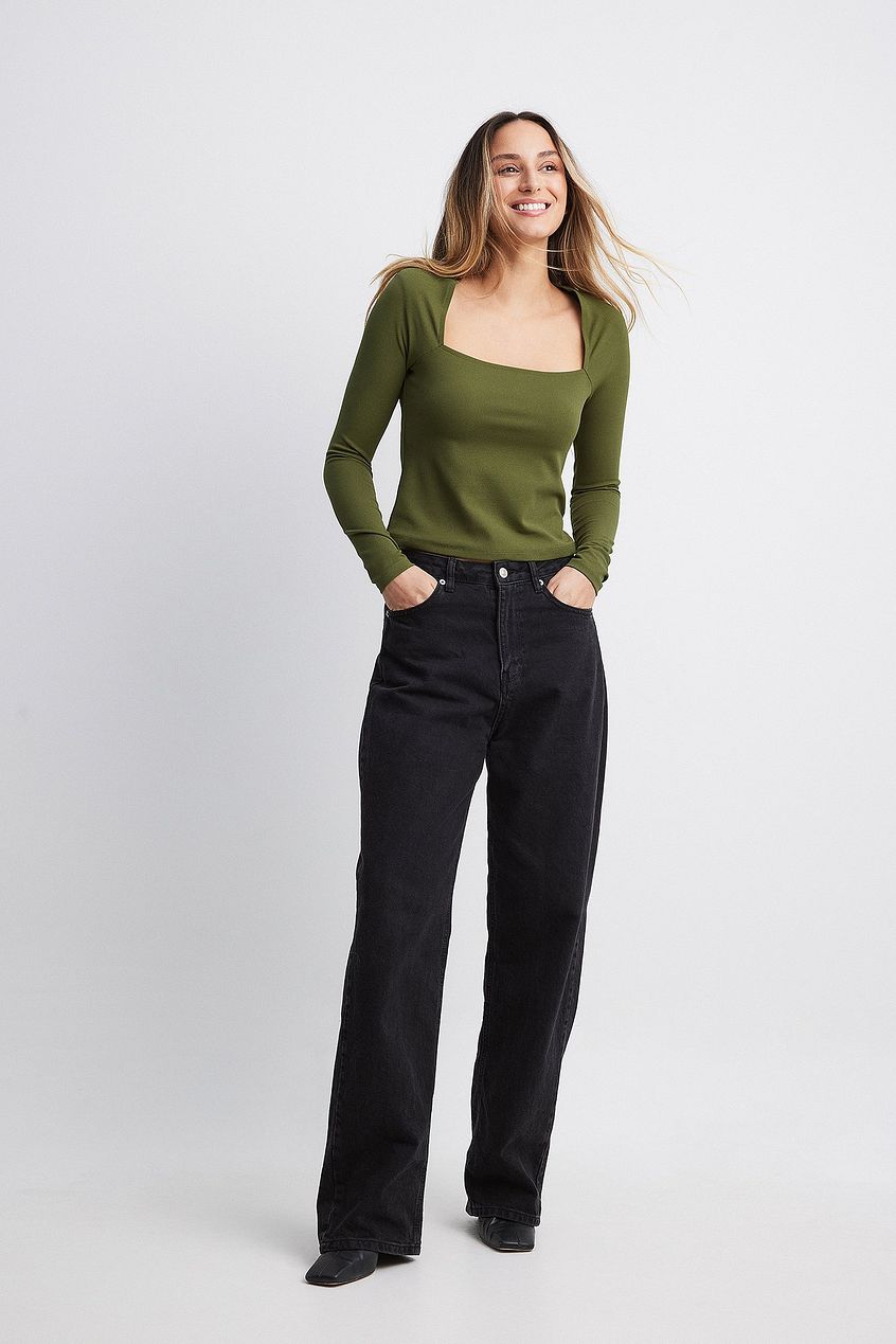 Sharp Shoulder Top