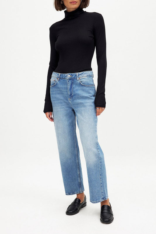 Straight High Waist Cropped Jeans