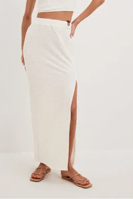 Structured Ring Detail Maxi Skirt