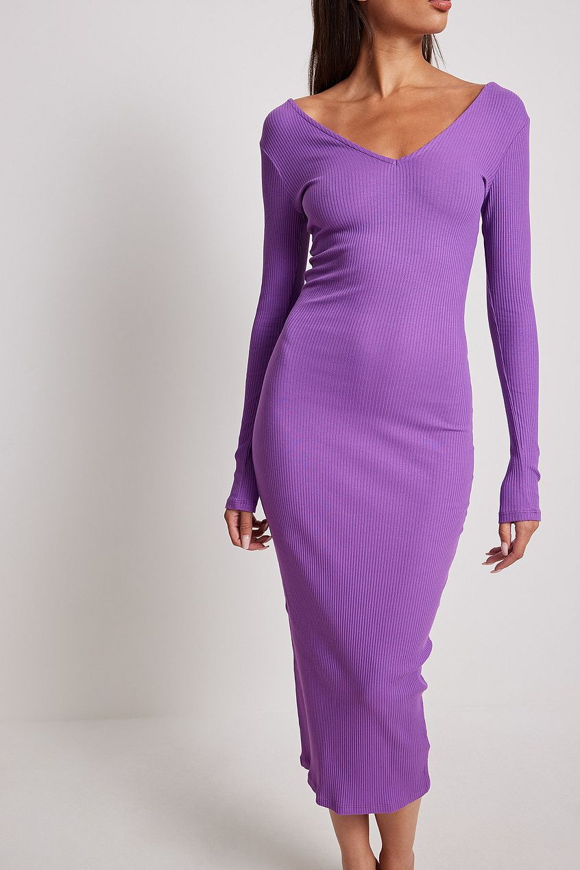 V-Neck Rib Long Sleeved Midi Dress