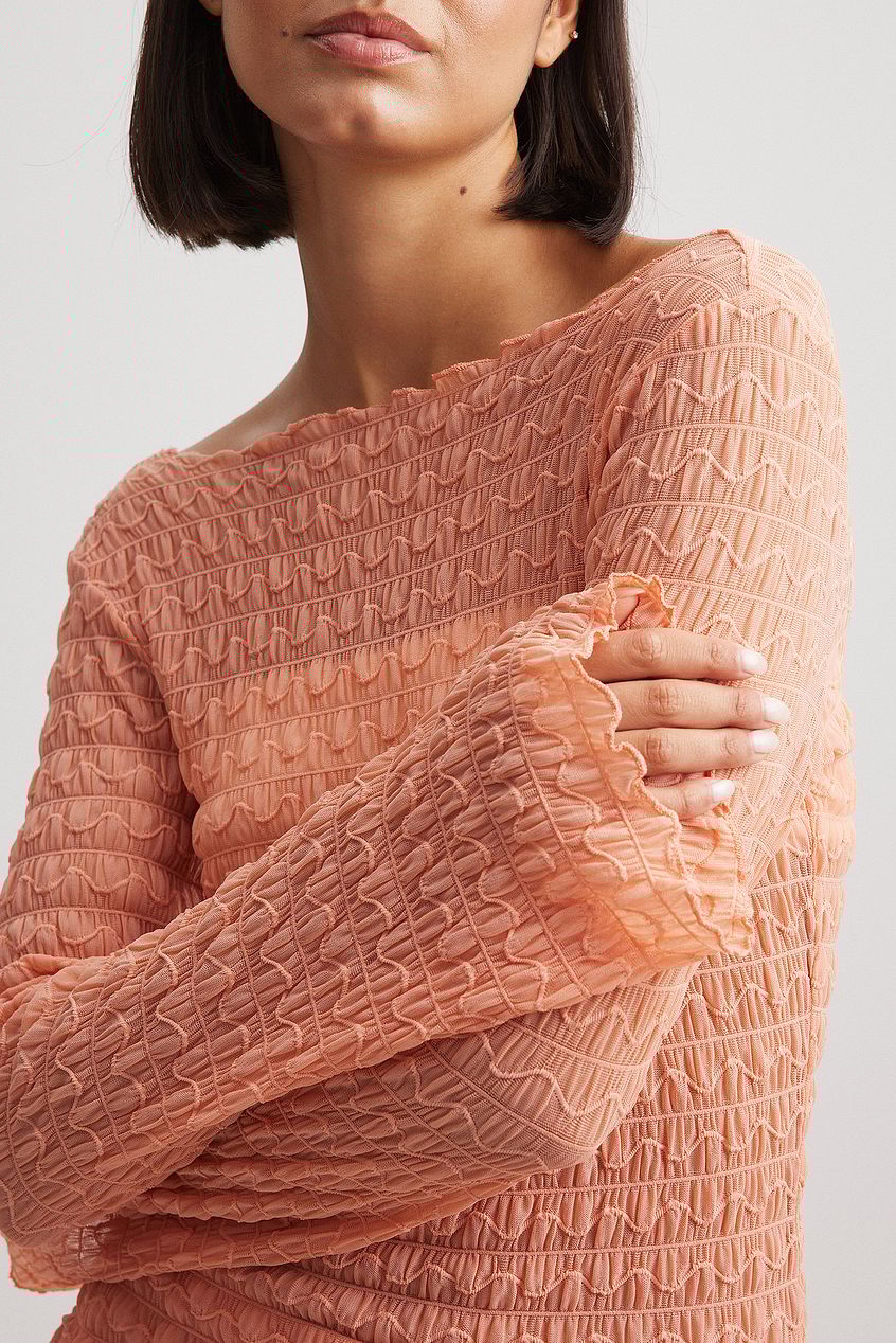 Wavy Structure Wide Sleeve Top