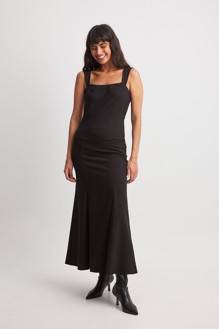 Woven Fitted Midi Skirt
