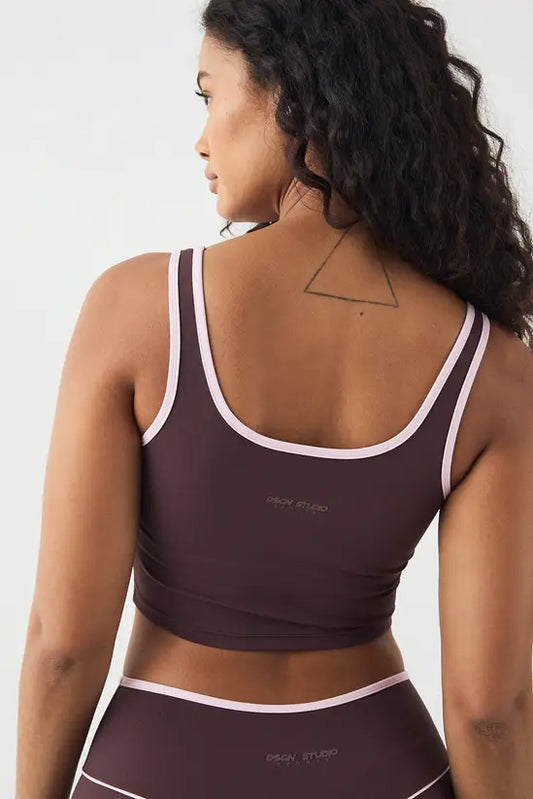 DSGN Studio Sports Sculpt Contrast Piping Padded Sports Bra