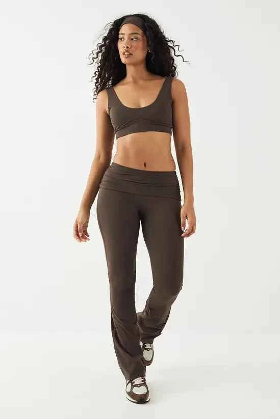 DSGN Studio Sculpt Plunge Sports Bra