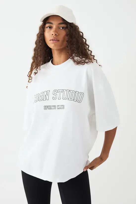 DSGN Studio Sports Club Heavyweight Oversized T-Shirt