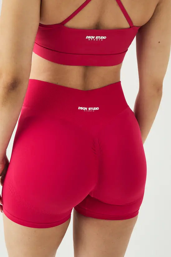 DSGN Studio - Sport Contour Bum Scrunch Seamless Short and sports bra SET