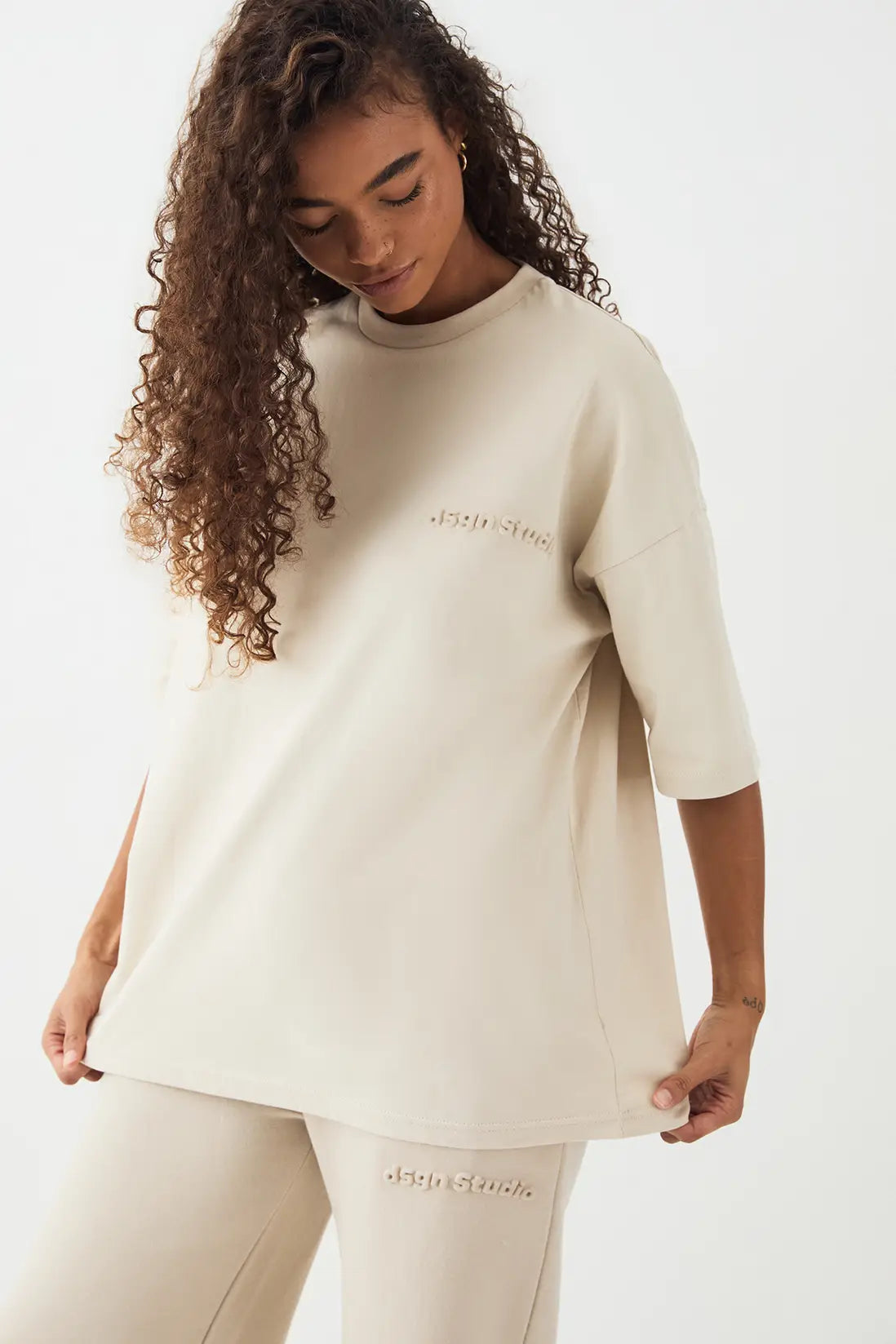 DSGN Studio Embossed Oversized T-shirt