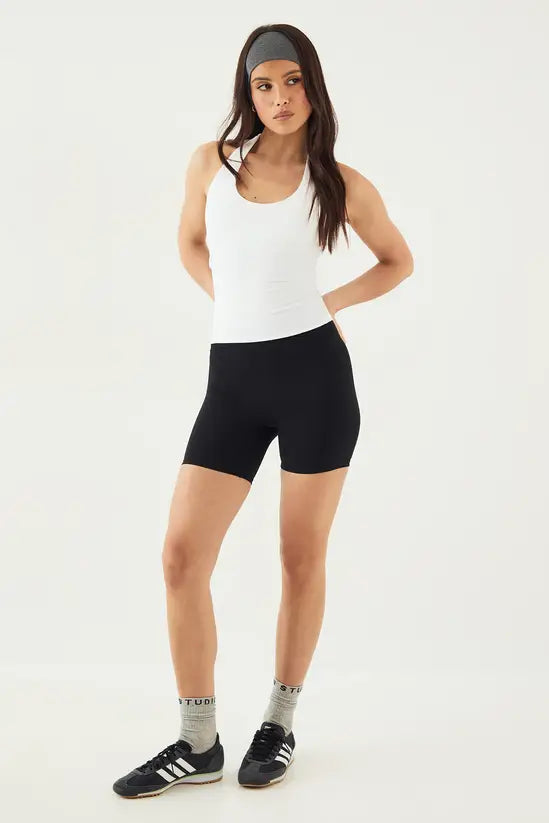 DSGN Studio Sports Sculpt Seam Detail Padded Halterneck Top