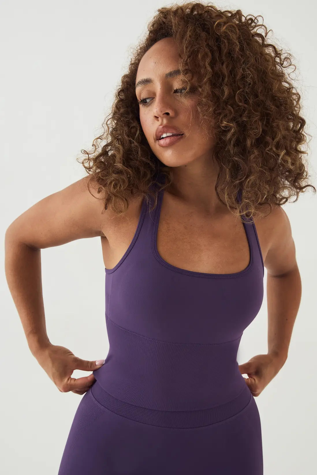 DSGN Studio Sport Contour Seamless Longline Racer Sports Bra